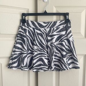 TAIL women's Amethyst 12.5" Skort skirt tennis - Zebra Pont size XS B&W.   A